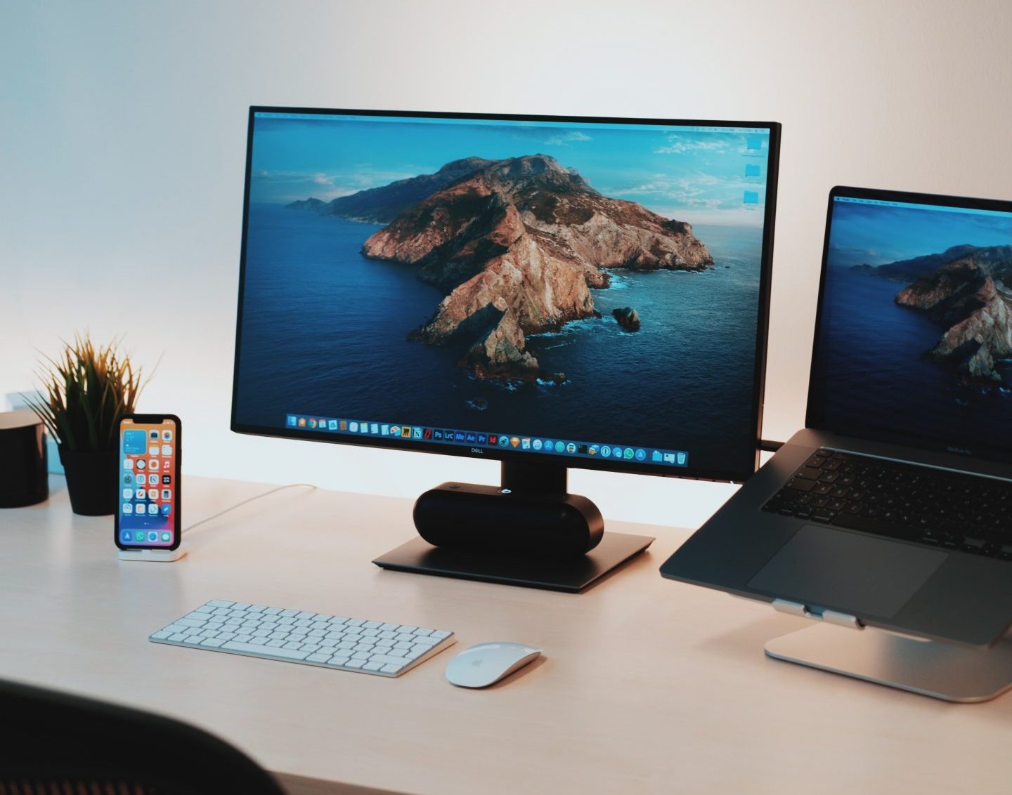 7 Cheapest USB-C Monitors