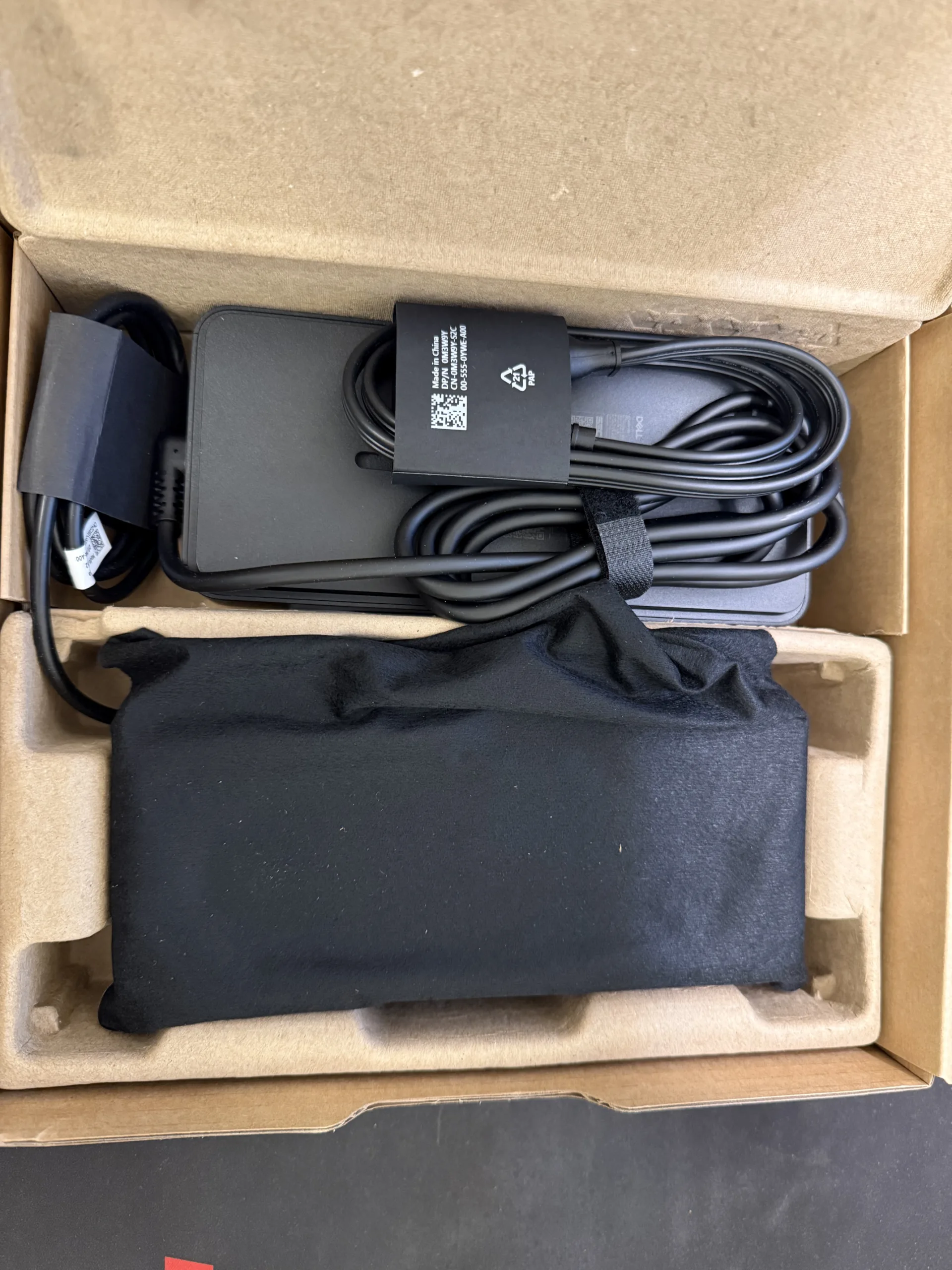 opened Dell dock tb5 dock with powerbrick & dock