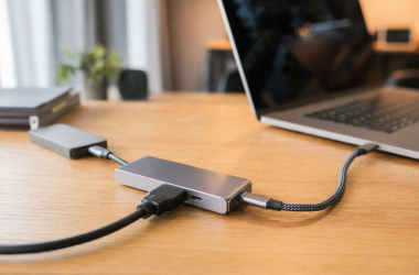 USB4 hub and dock connected to laptop peripherals