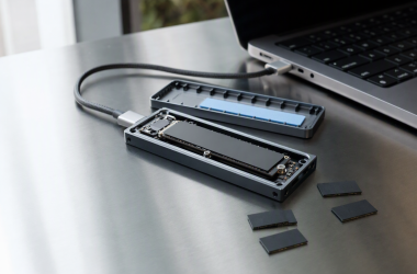 Best USB4 NVMe Enclosures for 4TB SSDs