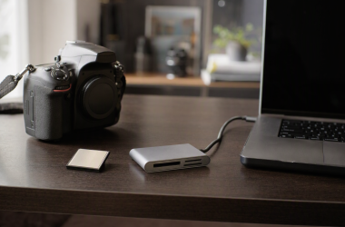 Best USB-C CompactFlash Readers for Legacy DSLR Shoots