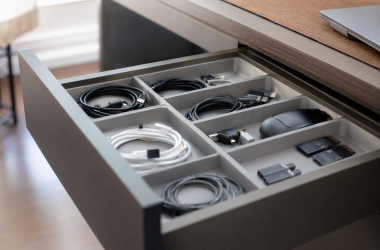 Desk Drawer Organizers for Computer Accessories: Buying Guide